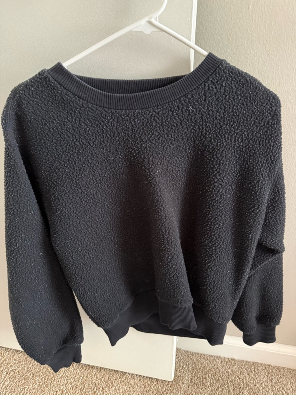 Black Women's Textured Crewneck Sweater